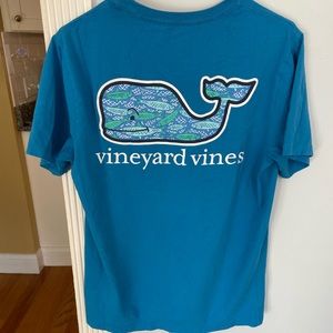 Blue Fish Design Vineyard Vines T-Shirt